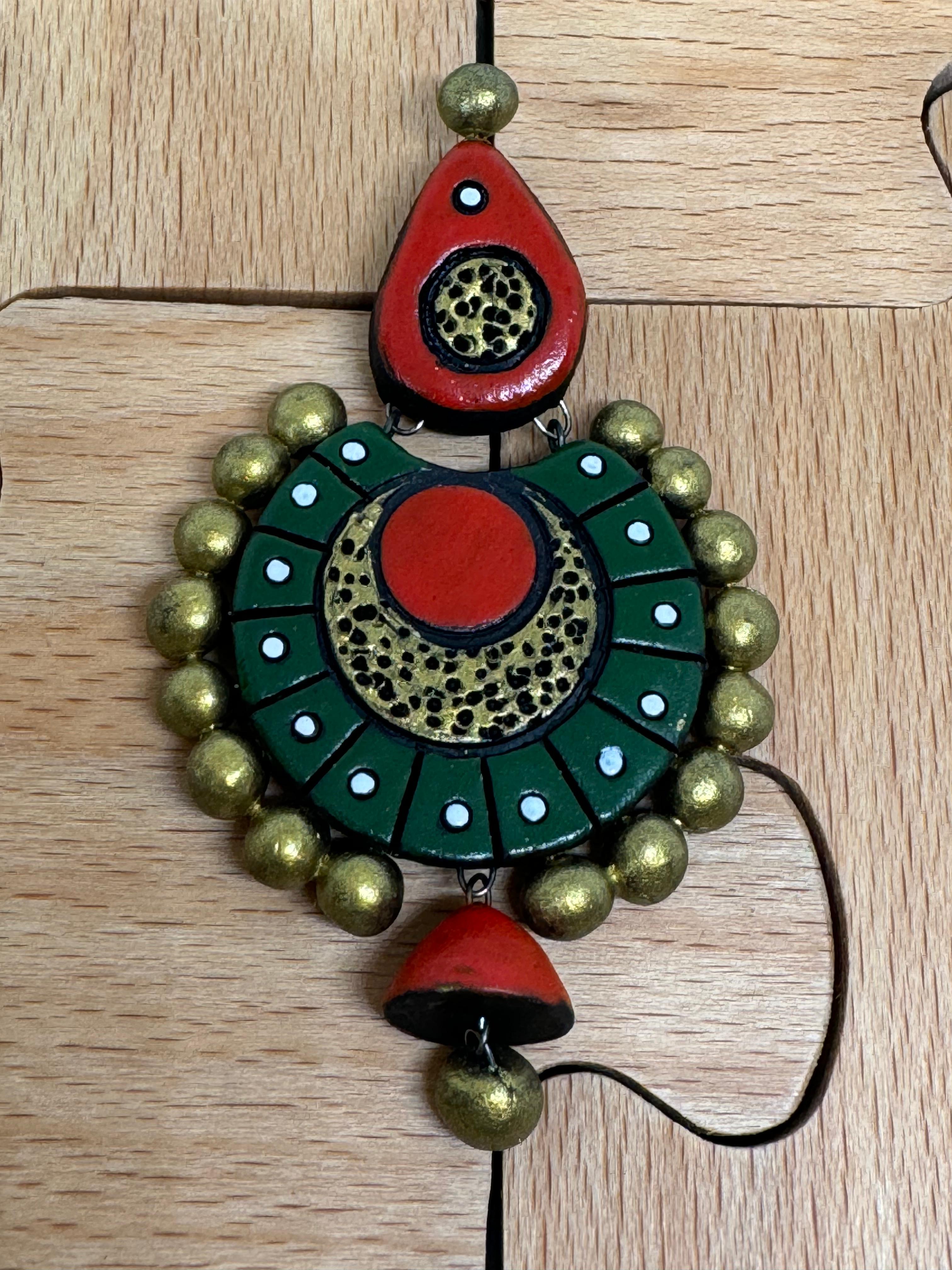 Antique Fusion earrings with olive green and red colors