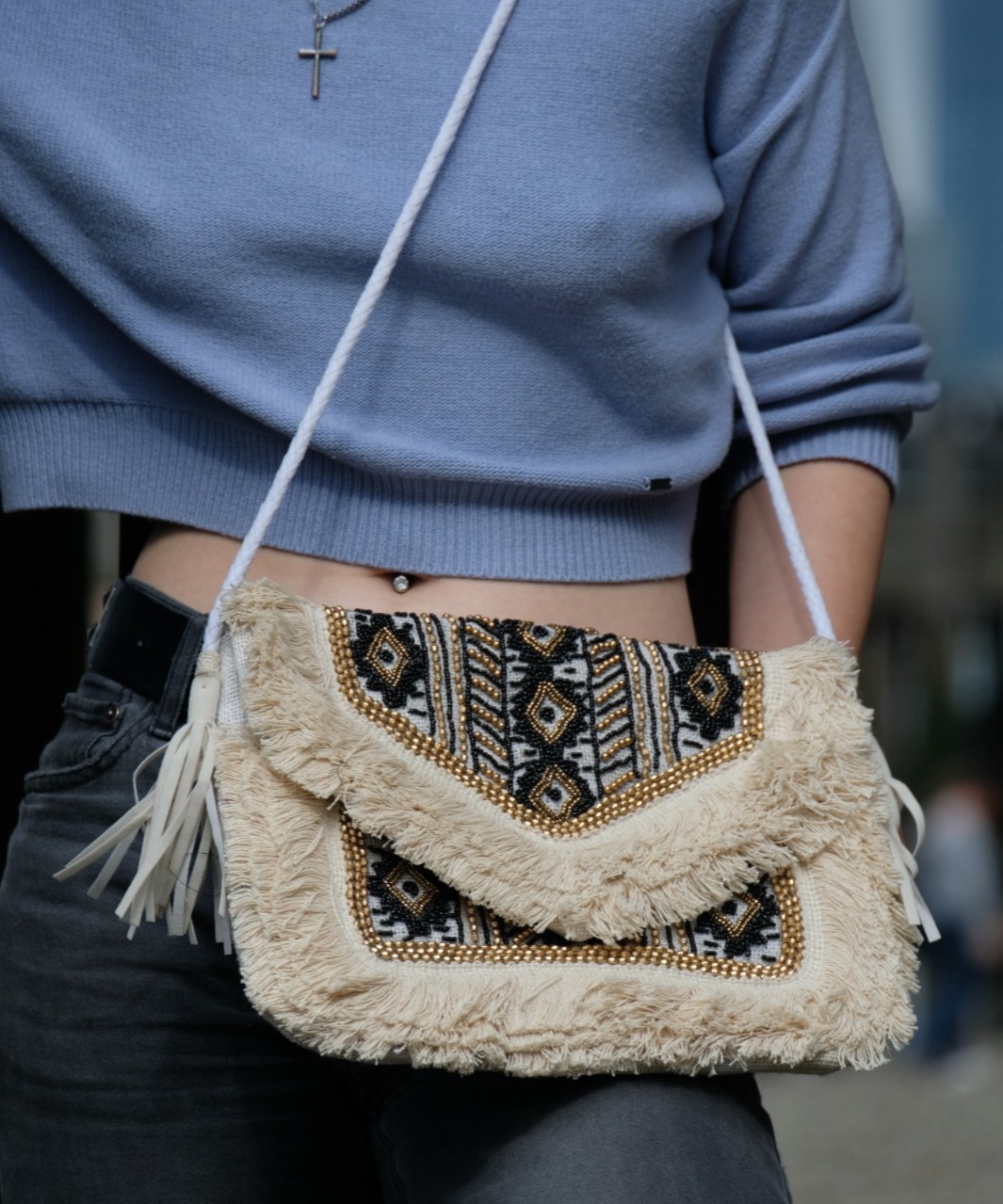 Handbag with Golden monochrome design